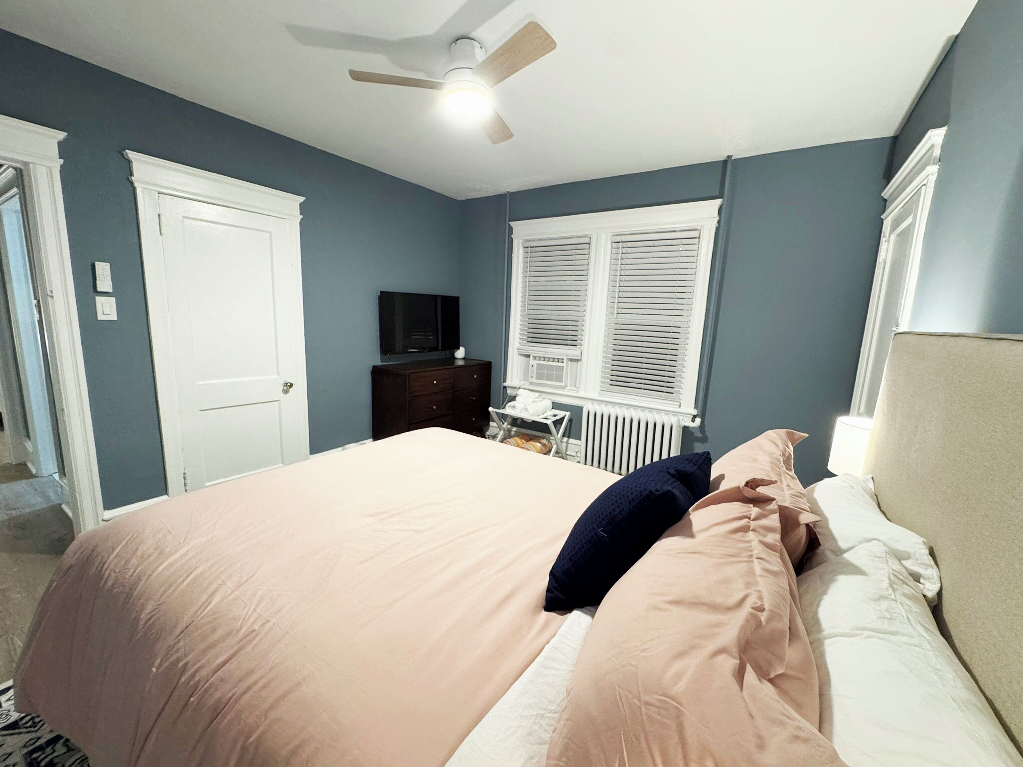 4 camere, ferro/asse da stiro, Wi-Fi, lenzuola