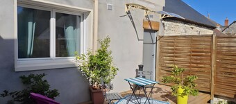 Holiday Home “Le Gîte Écureuil” with Private Terrace, Garden & Wi-Fi