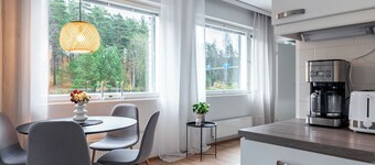 1BR Apt with Sauna - Balcony - Parking