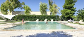 Villa 'Masseria Ceratonia - Gallipoli' con vistas al mar, Wi-Fi y aire acondicionado