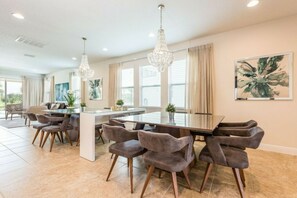 Dining - Luxury 9BR Villa Near Disney  Private Pool, Spa & Game Room (Kissimmee)