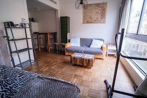 TV - Modern accommodation, near Parisian attractions (Paris)