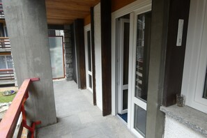 Exterior detail - *Cozy in the heart of Cervinia* (Breuil-Cervinia)