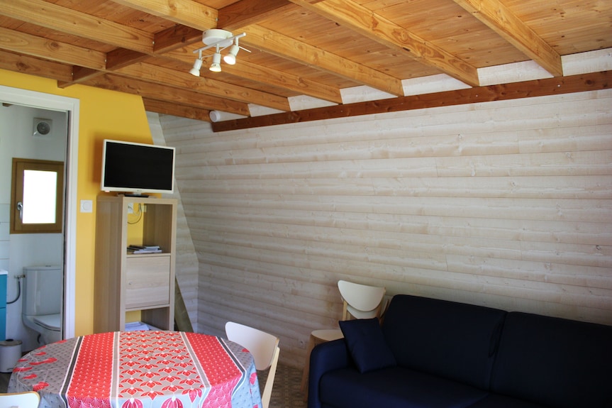 2**lodge Bois Confort 5 Minutes From The Beach And 10 Minutes From Pointe Du Hoc - Normandie