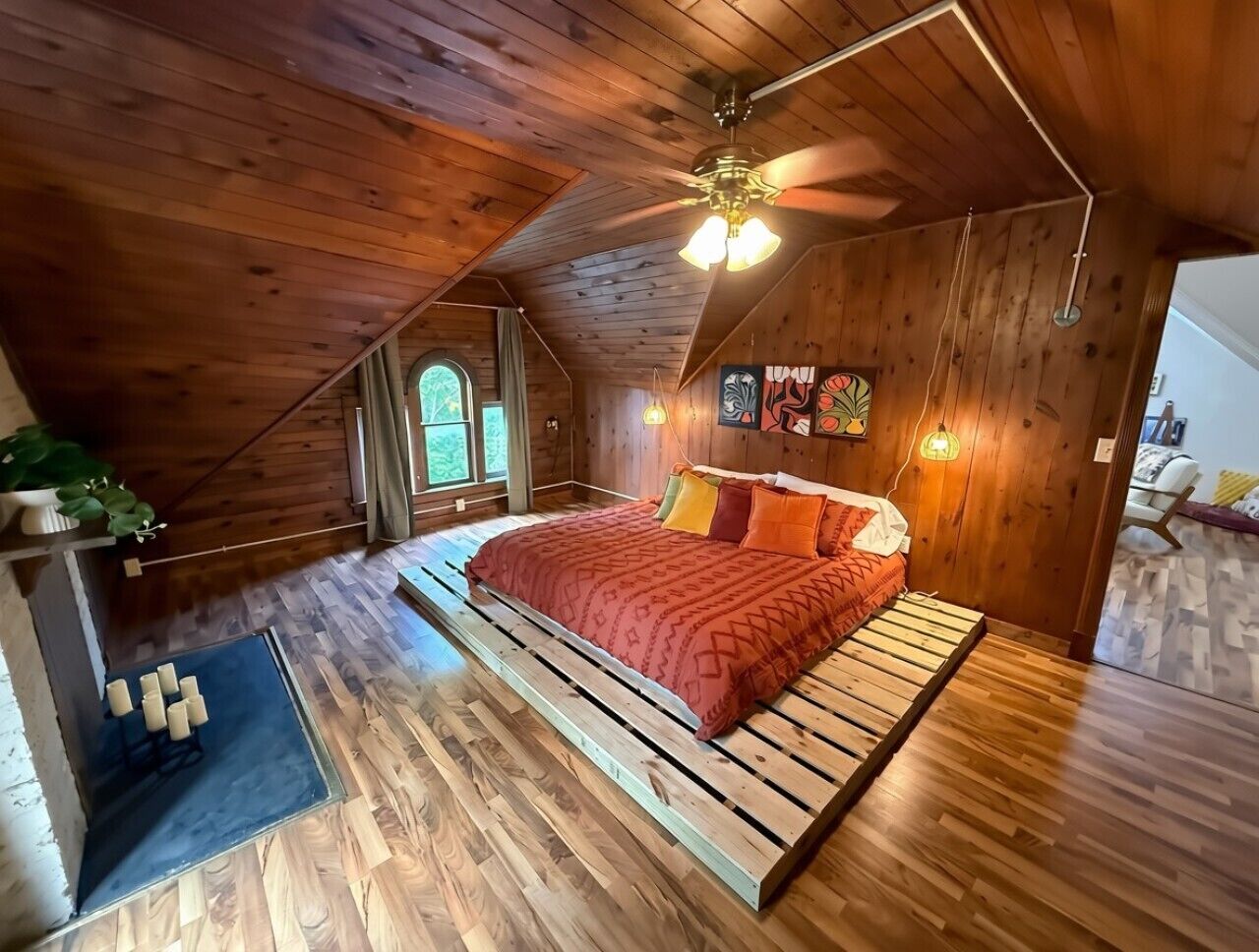 WiFi, bed sheets