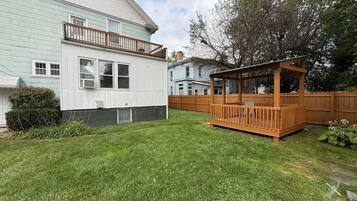 Enceinte de lâhĂ©bergement