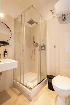 Desk, free WiFi - Cunabu Castro Pretorio (Rome)