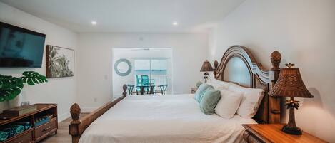 Family Room, Balcony, Sea View | In-room safe, individually decorated, individually furnished