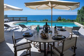 Outdoor dining - Villa Lighea, Margaret House with pool (Rosignano Solvay-Castiglioncello)