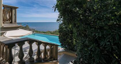 Villa Lighea, Margaret House with pool