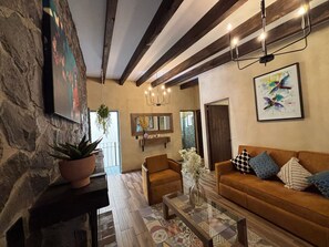 Exclusive Apartment | Living area - Departamento Sasha (Val'Quirico)
