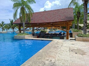 Utomhuspool