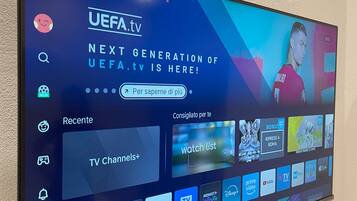 Deluxe Double or Twin Room, Balcony | Desk, laptop workspace, blackout drapes, free WiFi