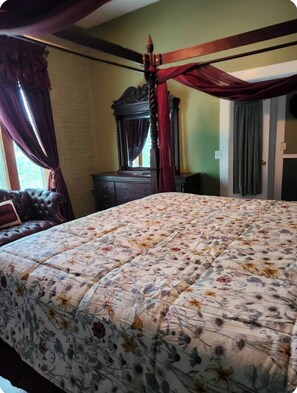 2 عدّة غرف نوم ومكتب ومكواة/لوح كي وواي فاي مجانًا