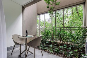 Studio Superior Couple | Balcony - Charlie Le Jardin Pinheiros (São Paulo)