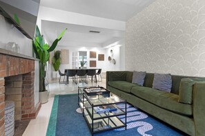 Seterika/papan seterika, Wi-fi percuma