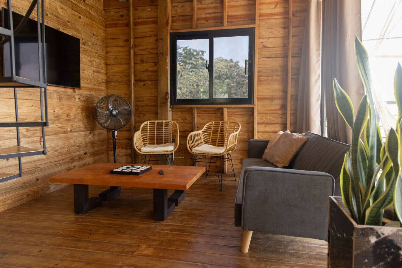 Smart-TV, Stereoanlage