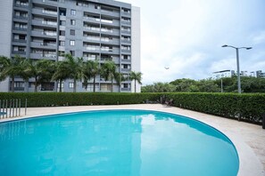 Udendørs pool