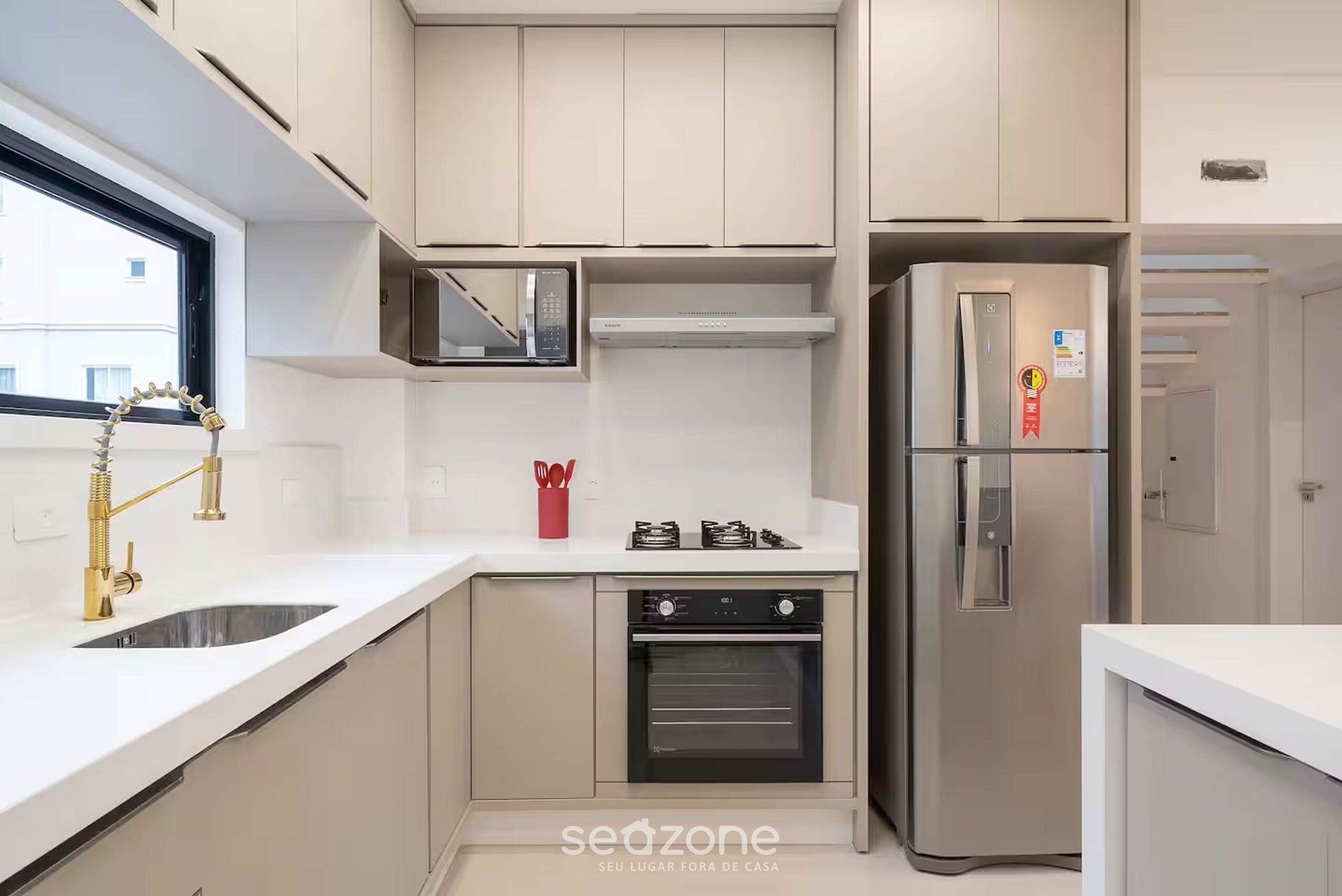 Basic Apartment | Private kitchen
