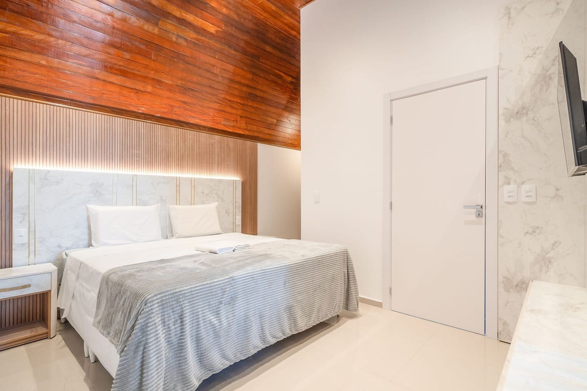 Basic Studio | 2 bedrooms