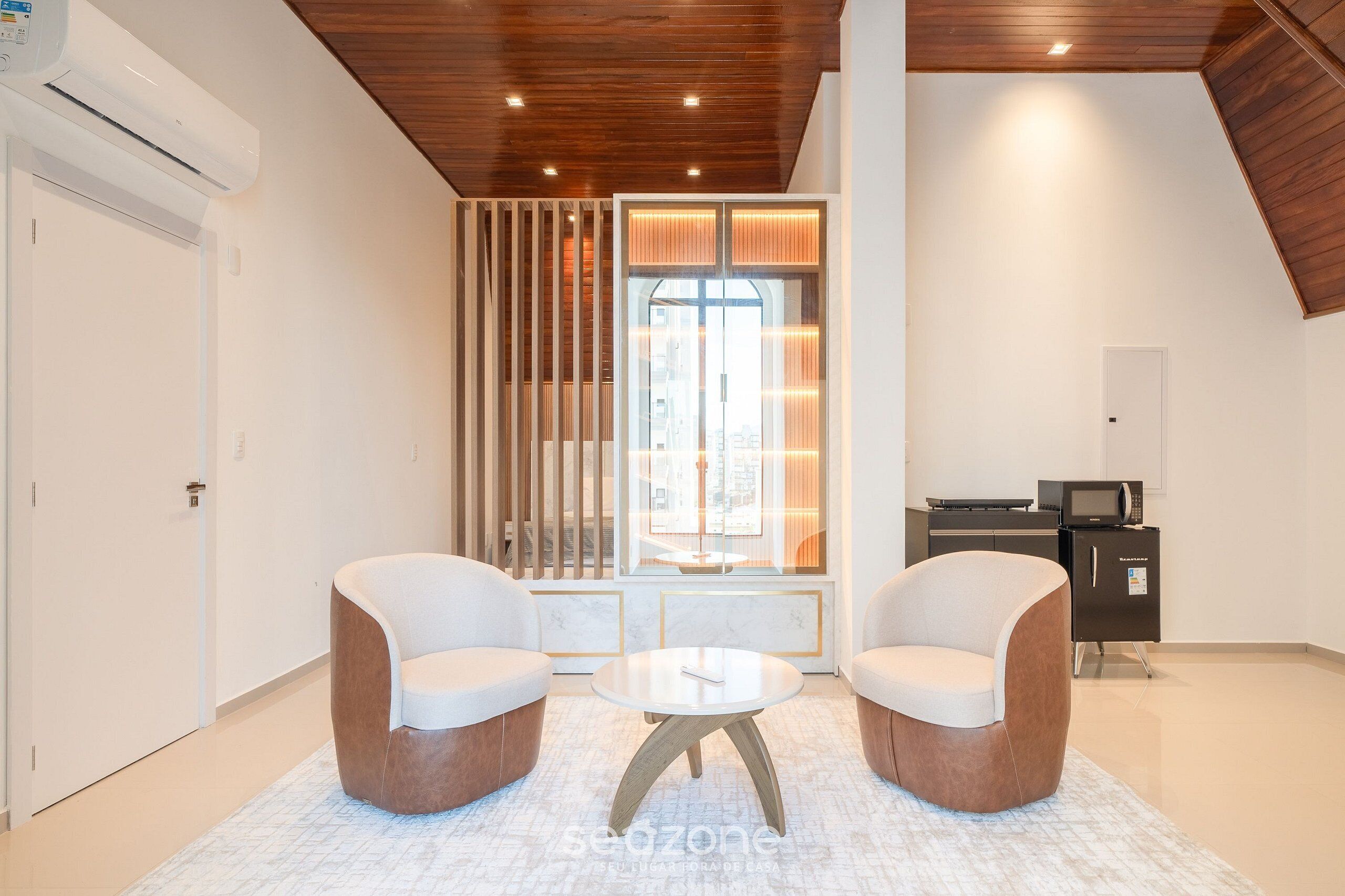 Basic Studio | Interior