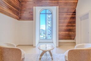 Basic Studio | Interior - Apartments in a Building 650 Meters From Meia Praia Beach - Rgos (Itapema)