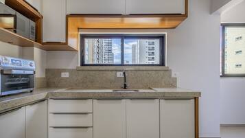 Basic Apartment | Private kitchen