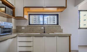 Basic Apartment | Private kitchen