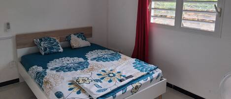 1 bedroom, WiFi, bed sheets