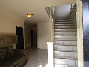 Interior - Charming Studio Near Downtown LA * W/D * AC * WIFI (Los Angeles)