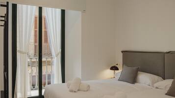 Internet, bed sheets