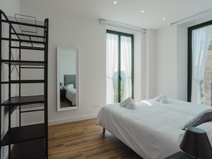 Internet, bed sheets - Torre dels Bous Apartment 2-B (HOSTALRIC)