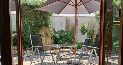 Bright Studio with Private Terrace near Munich