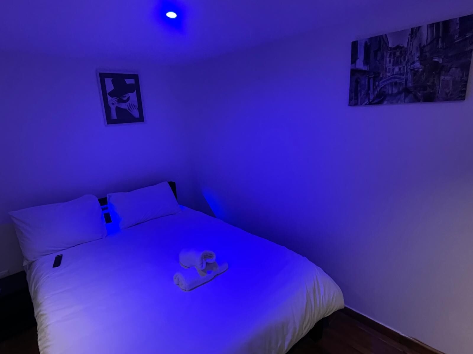 Departamento Confort | Escritorio, espacio para trabajar con laptop y wifi gratis 