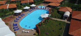 HOTEL CAMPESTRE TARDES CALEÑAS