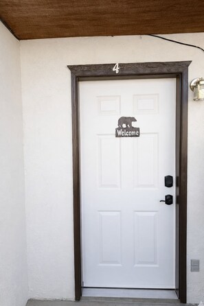 تفاصيل الفندق من الخارج