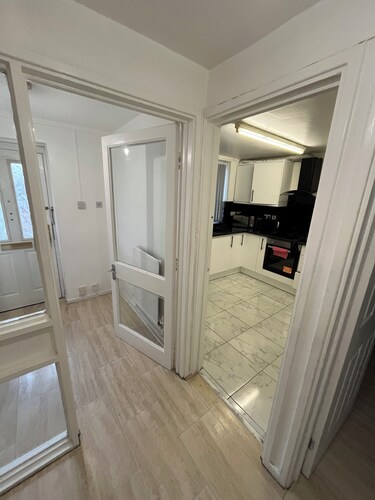 3 Bedroom house with new kitchen and Bathroom