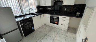 3 Bedroom house with new kitchen and Bathroom