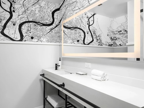 Caption By Hyatt Chattanooga Downtown