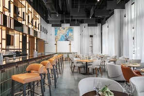 Rooftop bar - Caption By Hyatt Chattanooga Downtown (Chattanooga)