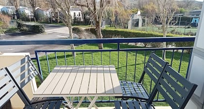 Glazik Close to the beach