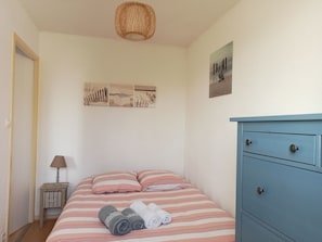 2 bedrooms, free WiFi, bed sheets