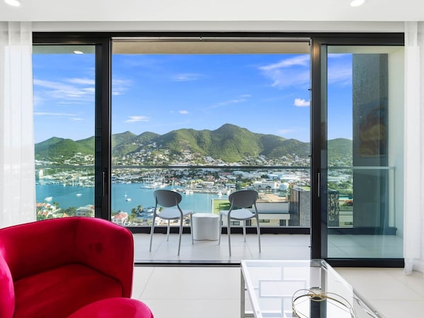 Interior - D438 – Amazing 2-Bedroom Lagoon View with Balcony (Sint Maarten)