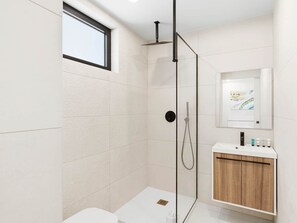 Towels - D438 – Amazing 2-Bedroom Lagoon View with Balcony (Sint Maarten)
