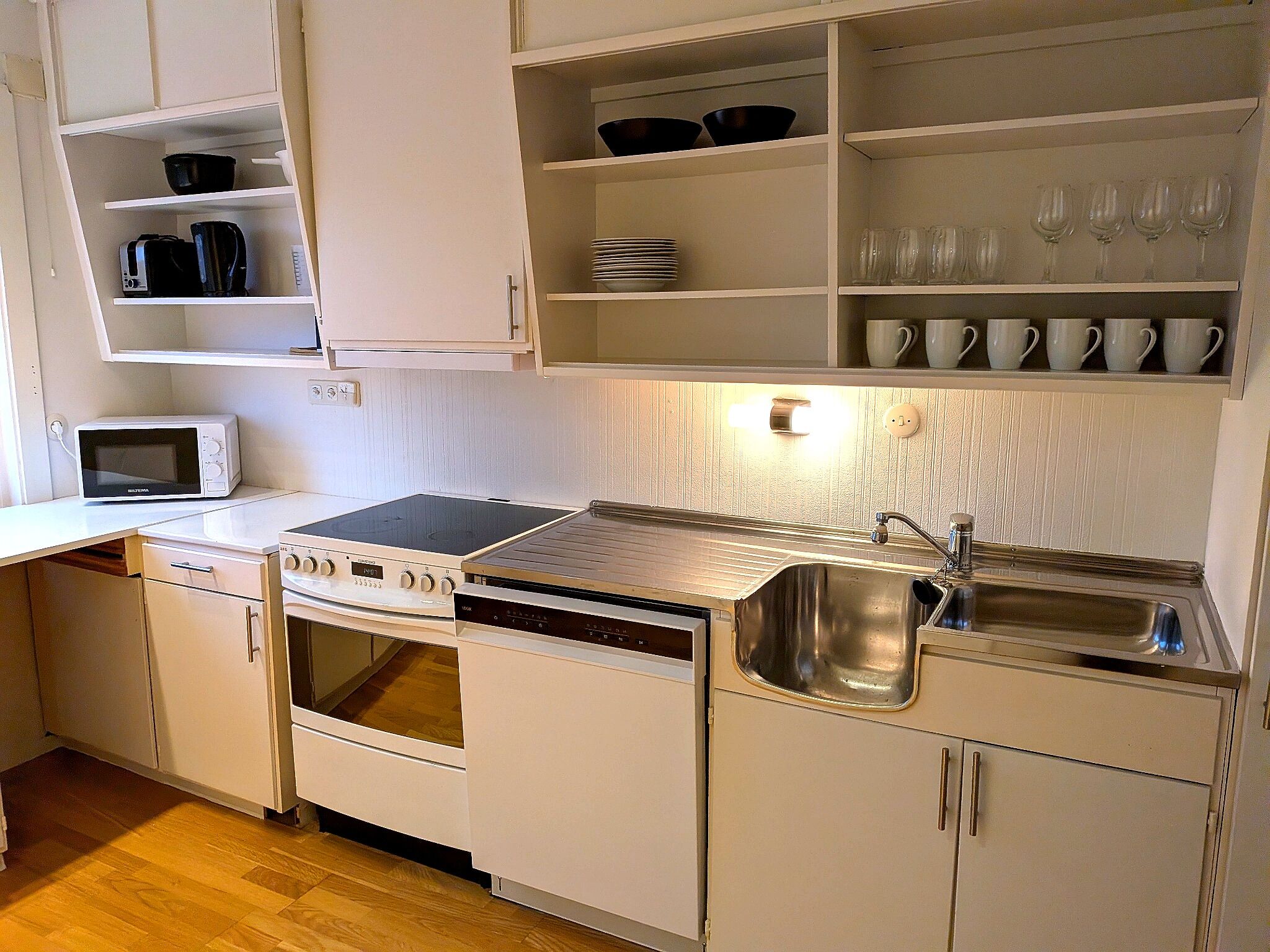 Micro-ondas, fogão, cooktop, lava-louças