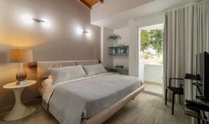 書桌、手提電腦工作空間、免費 Wi-Fi