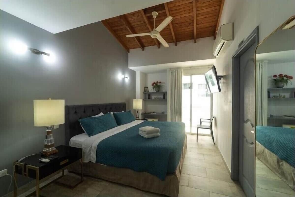 Standard Room, Balcony | Desk, laptop workspace, free WiFi