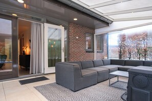 Lobby - Enjoy luxury and comfort in this fantastic accommodation!🌞 (Rheeze)