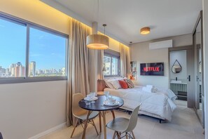 Blackout curtains, free WiFi - AD330 - 1002 (São Paulo)