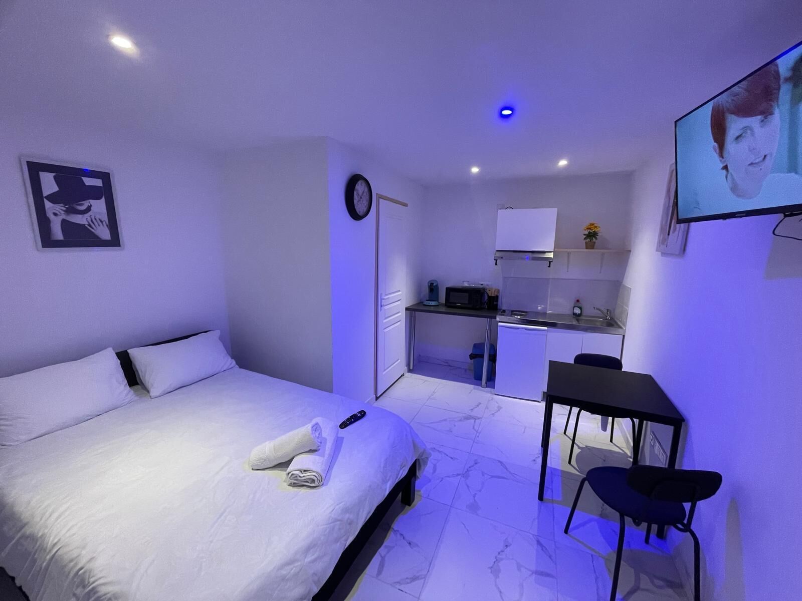 1 bedroom, WiFi, bed sheets